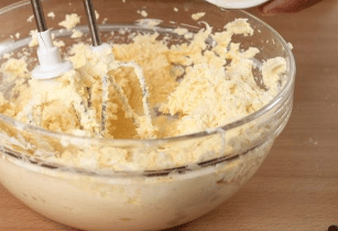 The HR Team - Cooking vs Baking